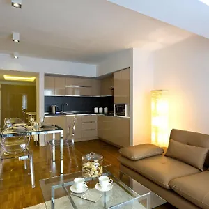 The Place & ***** İstanbul